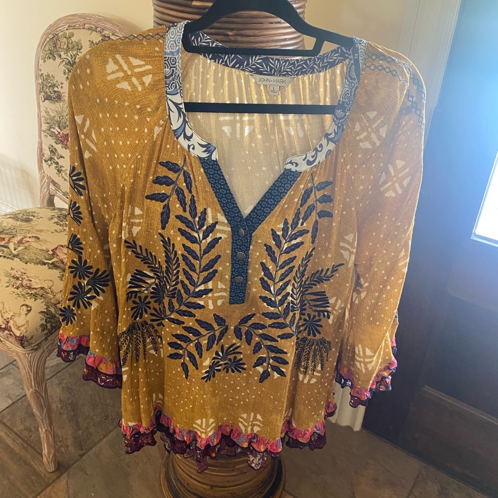 John Mark Yellow Gold Graphic Tunic 3/4 Sleeve
